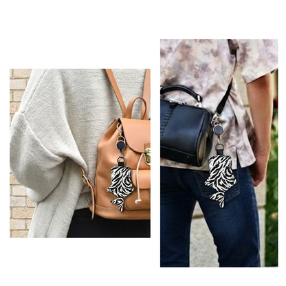 ジンベイザメ型パスケース　「しっくり こじんべい」