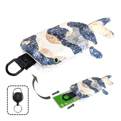 ジンベイザメ型パスケース　「しっくり こじんべい」