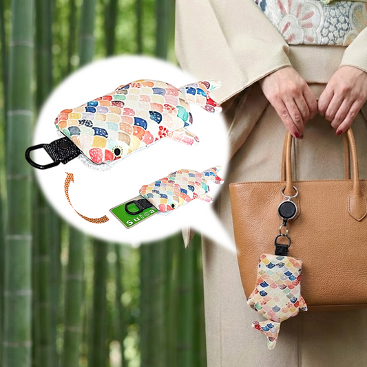 ジンベイザメ型パスケース　「しっくり こじんべい」