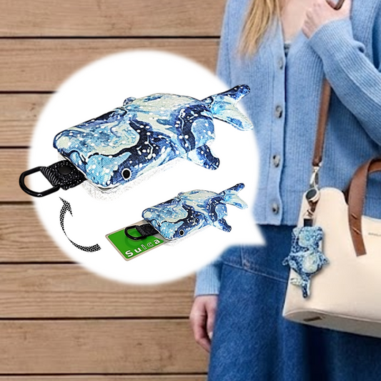 ジンベイザメ型パスケース　「しっくり こじんべい」